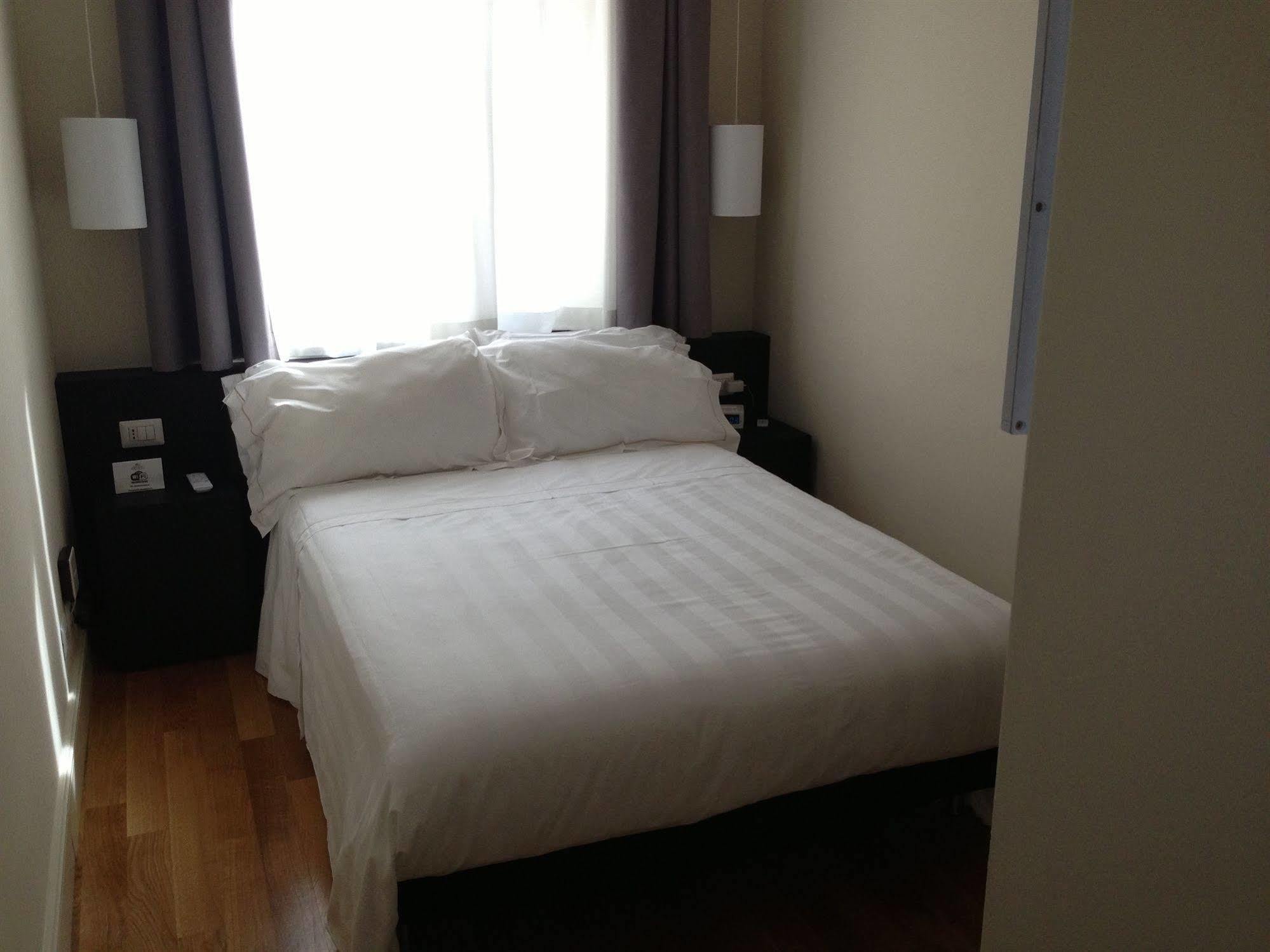 Rhome Terminal Guest House Rom Eksteriør billede